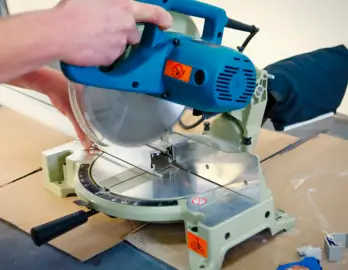 aluminum-profile-cutting