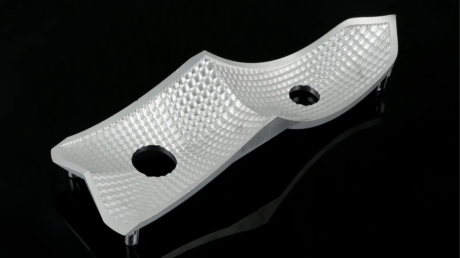 trunnion-style-vs-swivel-rotate-style-5-axis-machining